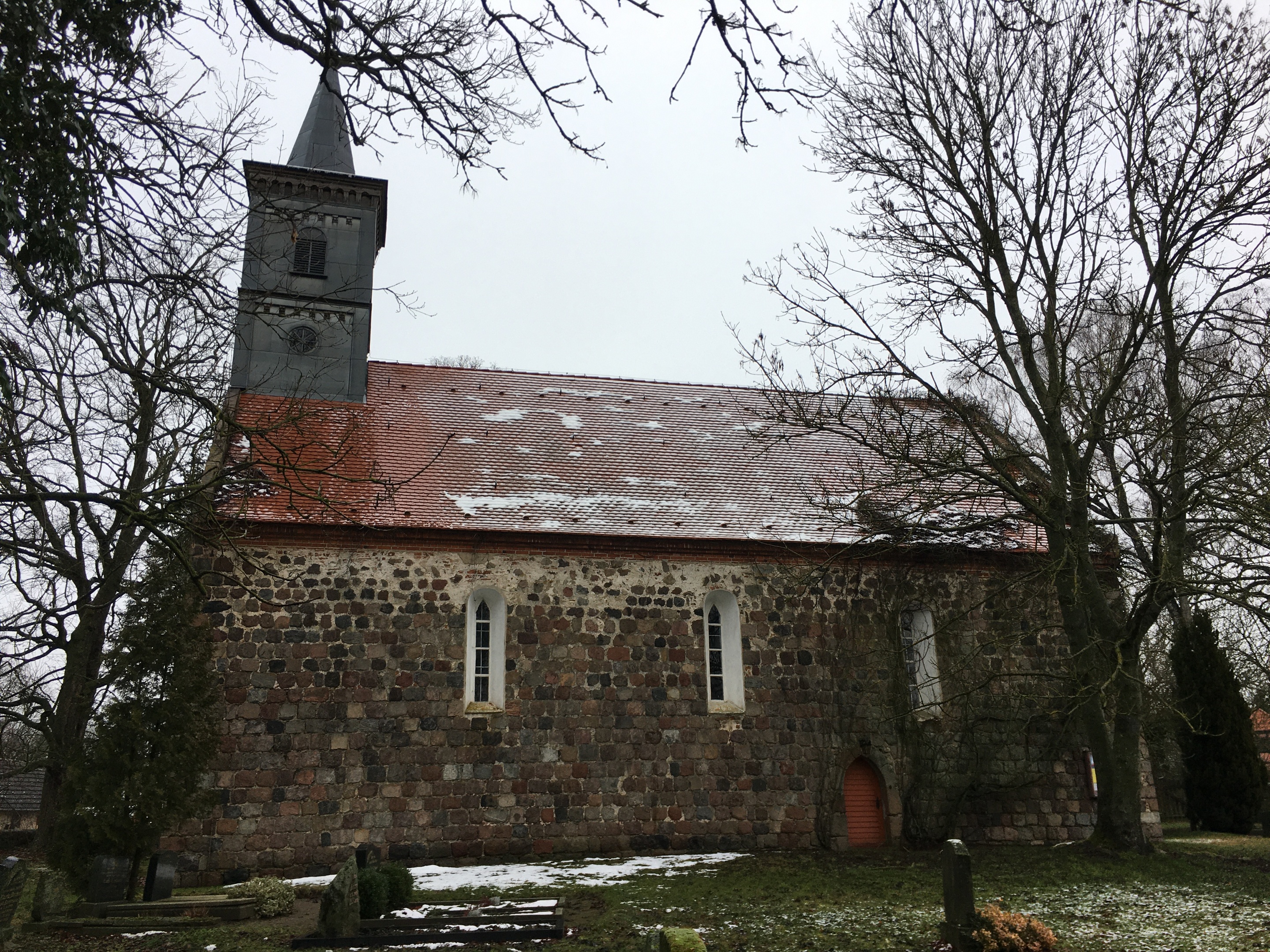 Dorfkirche Neuenfeld im Winter, Foto: Anja Warning, Lizenz: Anja Warning