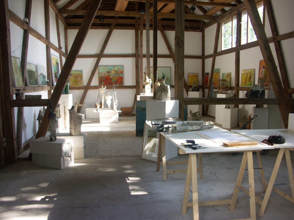 Atelier Sybille Eckhorn - Ausstellungsraum Scheune, Foto: Sybille Eckhorn, Lizenz: Sybille Eckhorn